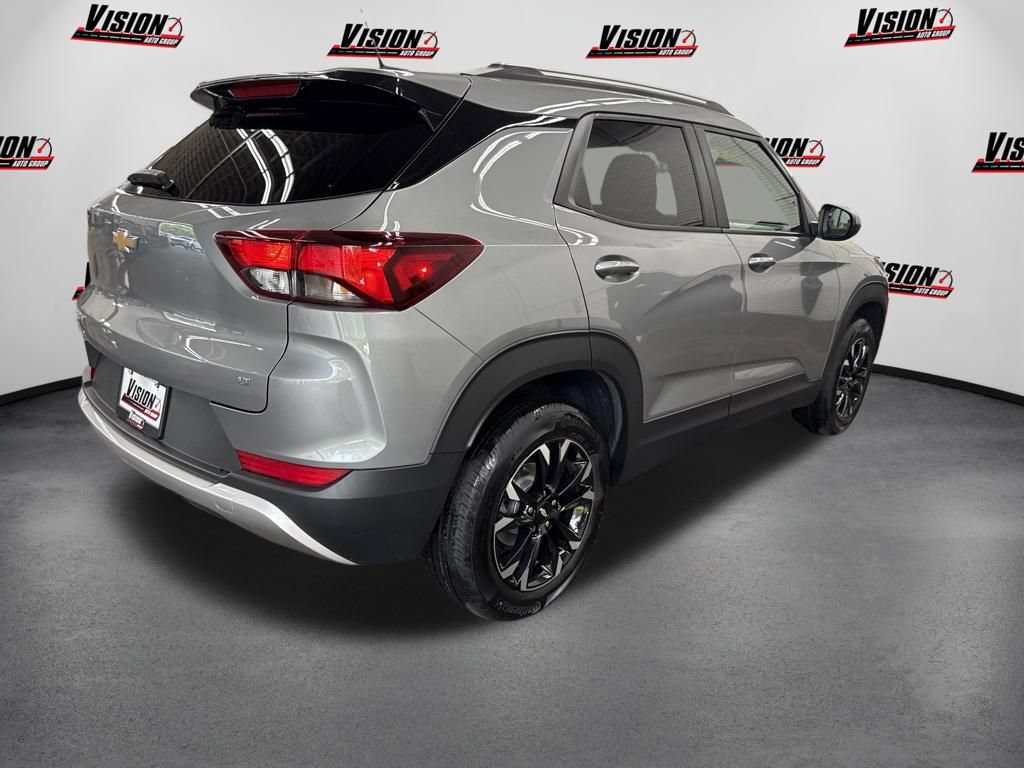 Used 2023 Chevrolet TrailBlazer LT w/ Convenience Package AWD/4WD image 5