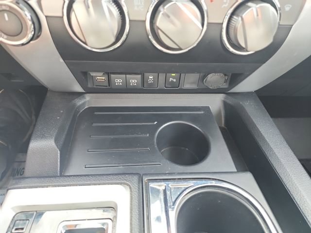 Used 2020 Toyota Tundra SR5 w/ SR5 Convenience Package image 28