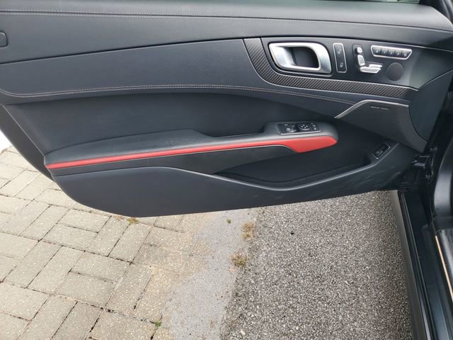 Used 2016 Mercedes-Benz SL 550 image 27
