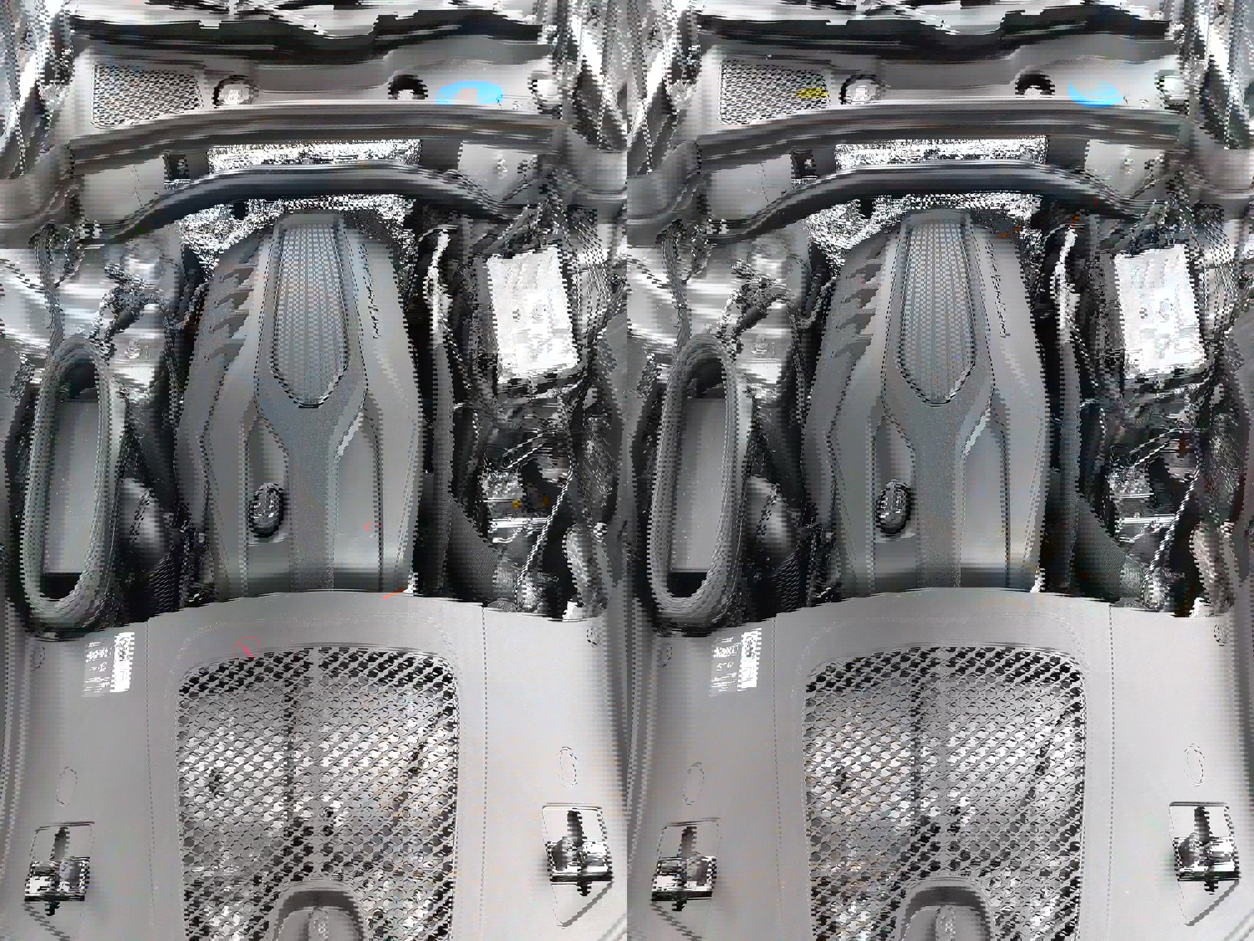 Used 2025 Porsche Macan image 33