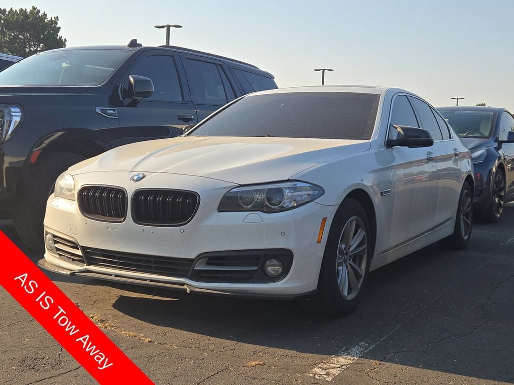 Used 2015 BMW 528i xDrive Sedan AWD/4WD image 1