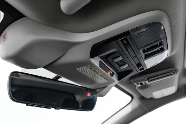 Used 2019 Subaru Crosstrek 2.0i Premium image 24