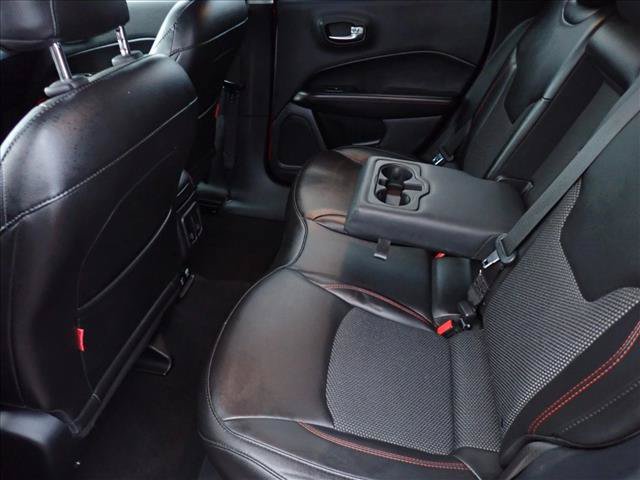 Used 2020 Jeep Compass Trailhawk AWD/4WD image 7