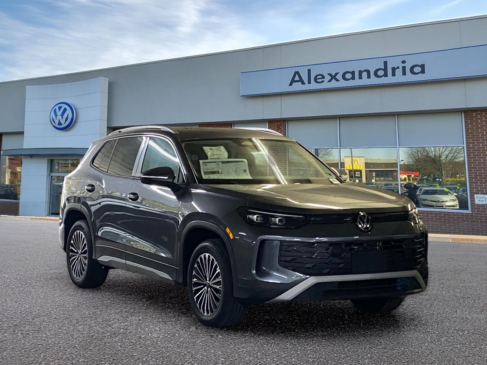 New 2026 Volkswagen Tiguan S AWD/4WD image 1
