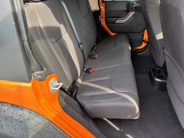 Used 2013 Jeep Wrangler Unlimited Sport AWD/4WD image 16