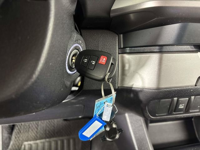 Used 2022 Toyota Tacoma SR5 image 20