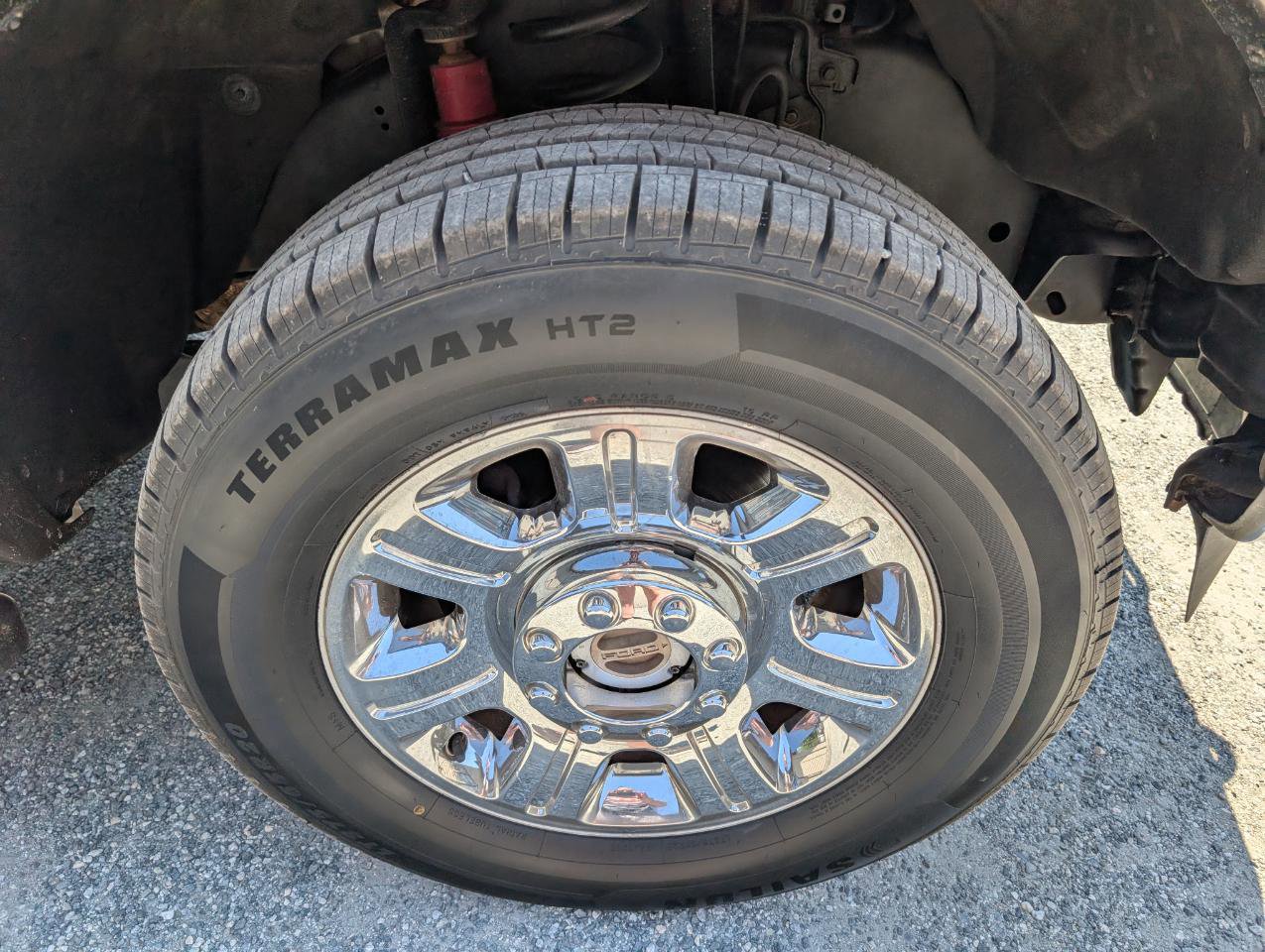 Used 2016 Ford F250 Lariat w/ Lariat Ultimate Package AWD/4WD image 9