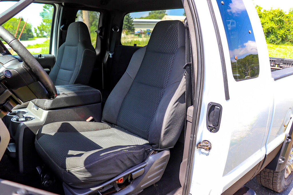 Used 2009 Ford F250 Lariat image 17