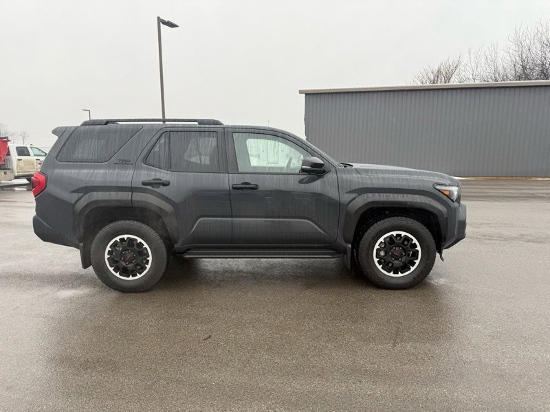 Used 2025 Toyota 4Runner TRD Off-Road Premium w/ Tow Technology Package image 5