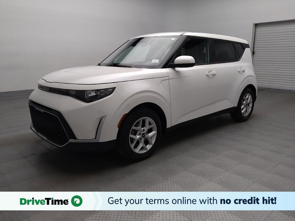 Used 2023 Kia Soul LX w/ LX Technology Package image 1