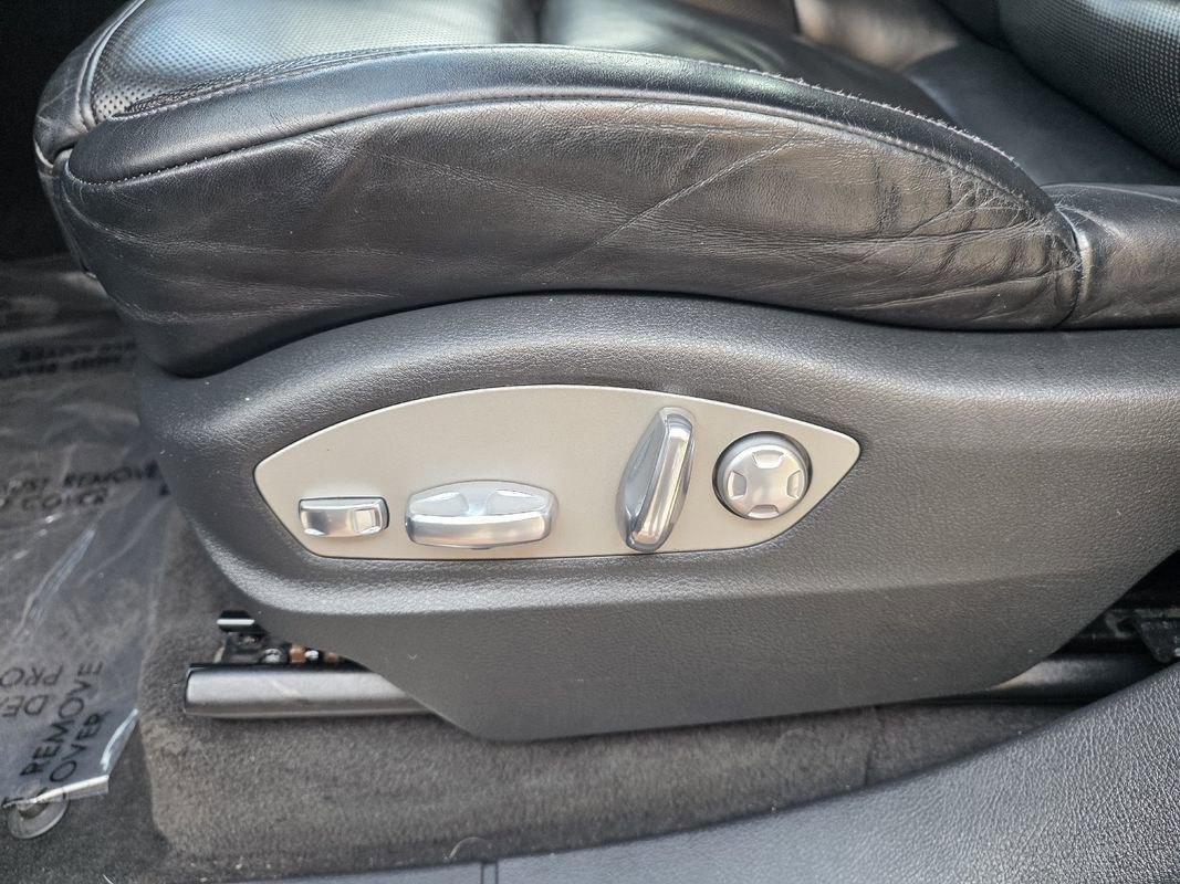 Used 2012 Porsche Cayenne S image 17