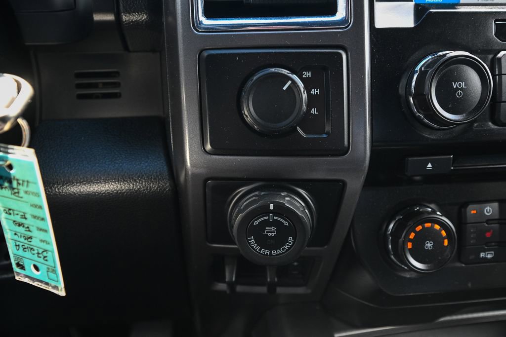 Used 2016 Ford F150 XLT w/ Equipment Group 302A Luxury AWD/4WD image 37
