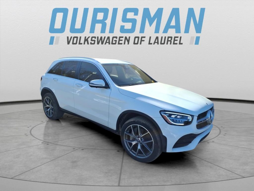 Used 2022 Mercedes-Benz GLC 300 4MATIC image 2
