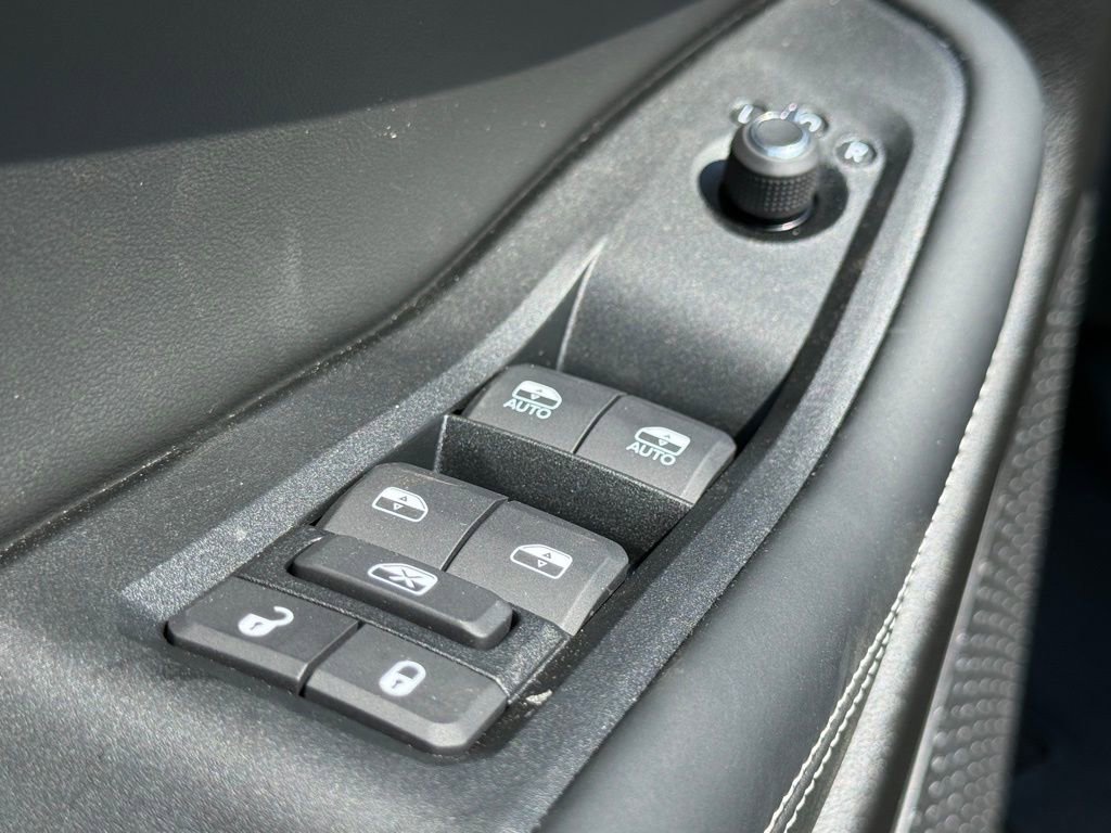 New 2026 Jeep Grand Cherokee Limited Reserve image 17