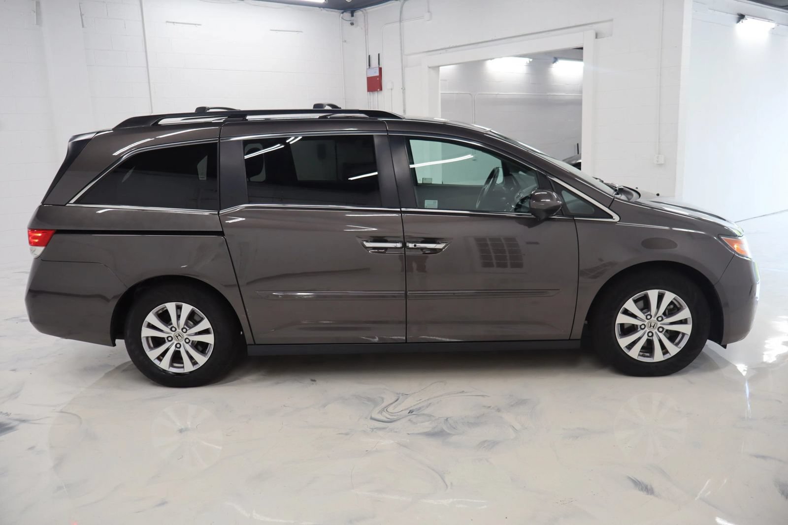 Used 2015 Honda Odyssey EX image 12