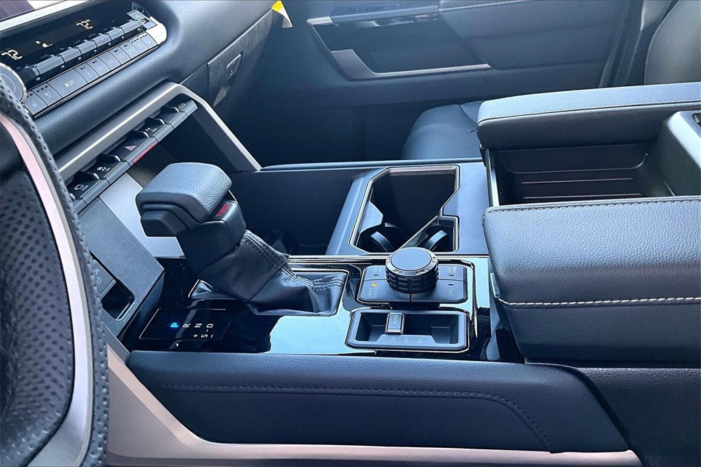 New 2026 Toyota Tundra Limited w/ TRD Off-Road Package image 18