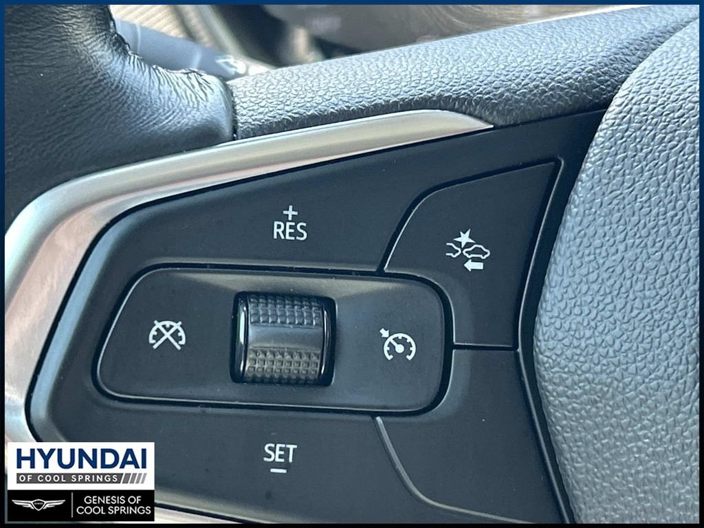 Used 2021 Chevrolet TrailBlazer LT w/ Premium Seating Package FWD image 27
