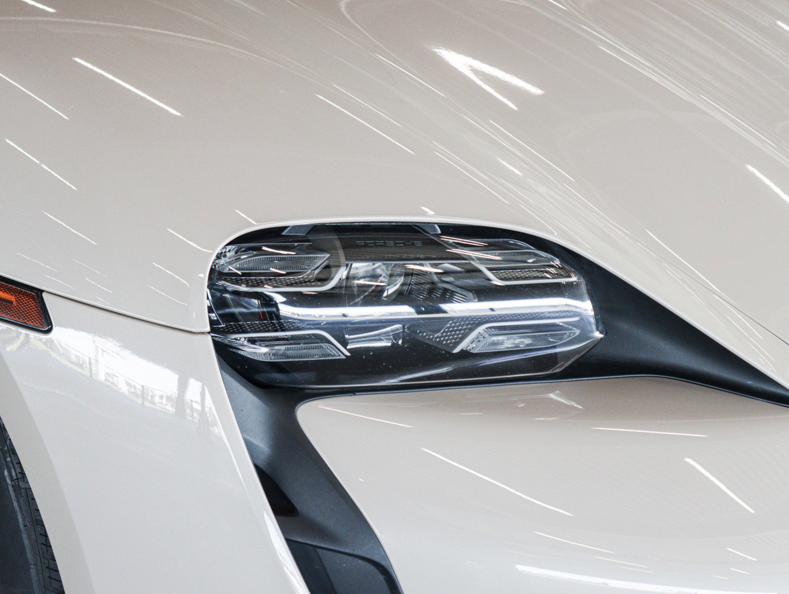 Certified 2021 Porsche Taycan 4S image 26