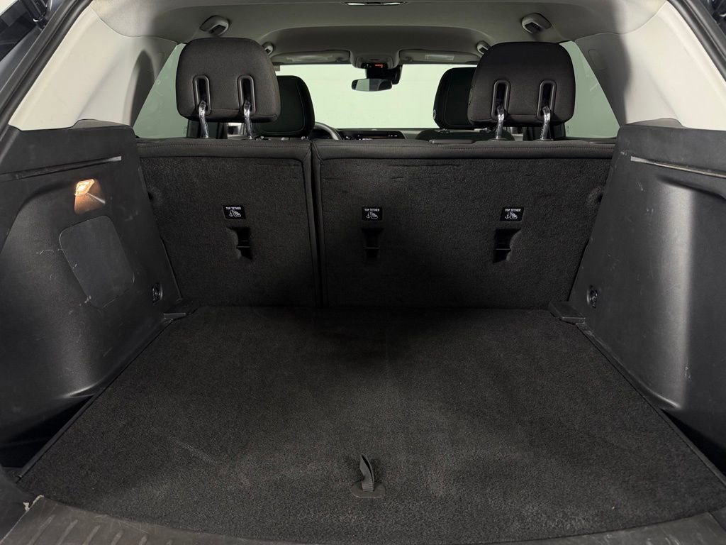 Used 2025 Chevrolet TrailBlazer LT AWD/4WD image 31