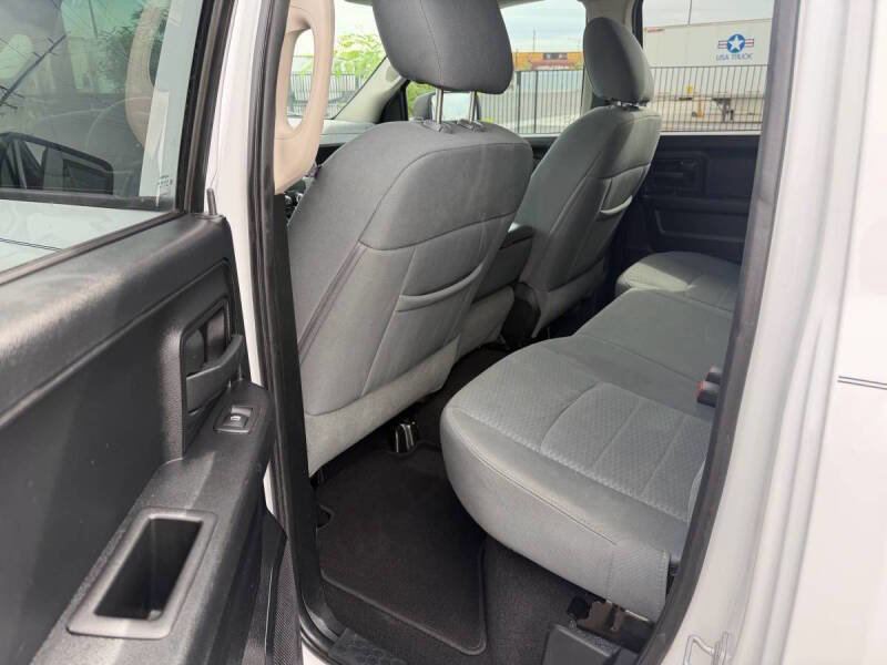 Used 2014 RAM 1500 Express image 9