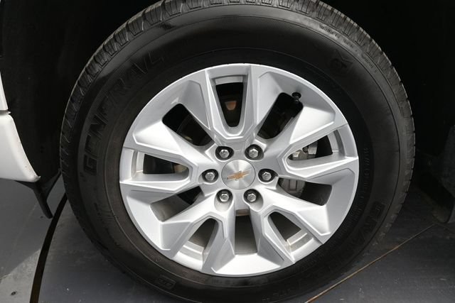 Used 2025 Chevrolet Silverado 1500 Custom AWD/4WD image 21