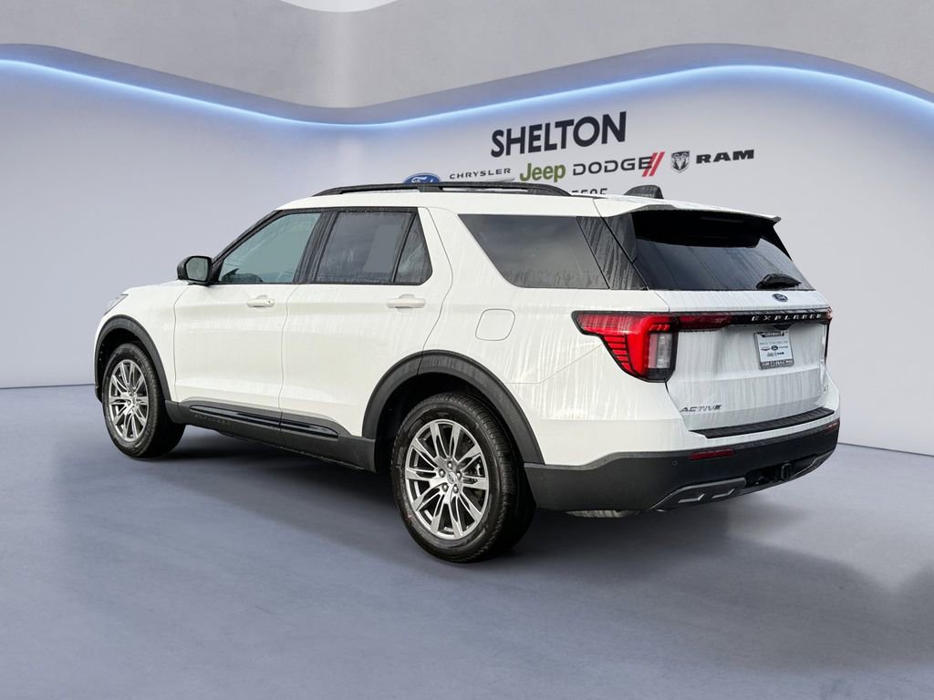 New 2026 Ford Explorer Active w/ Active Comfort Package image 3