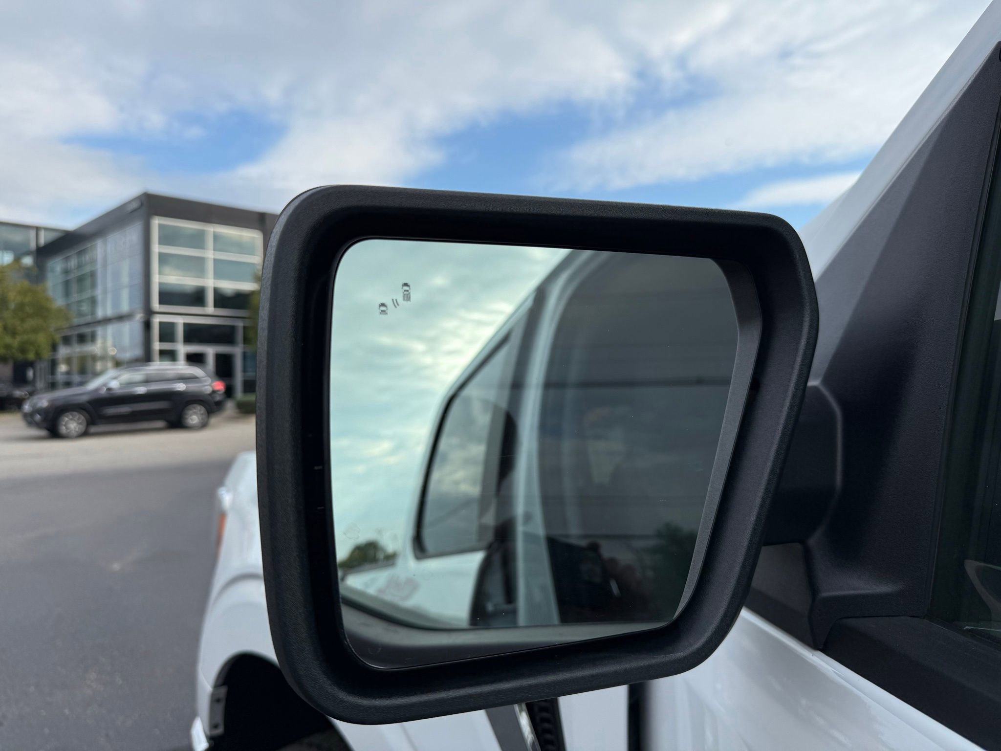 Used 2022 Ford F150 XLT w/ Trailer Tow Package image 35