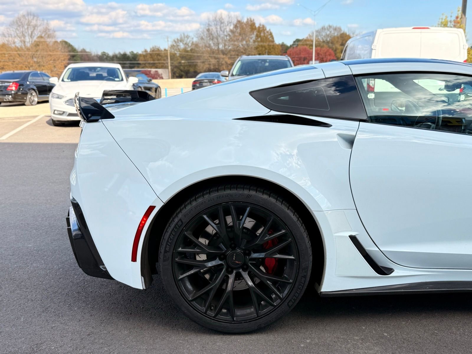 Used 2019 Chevrolet Corvette Z06 image 19
