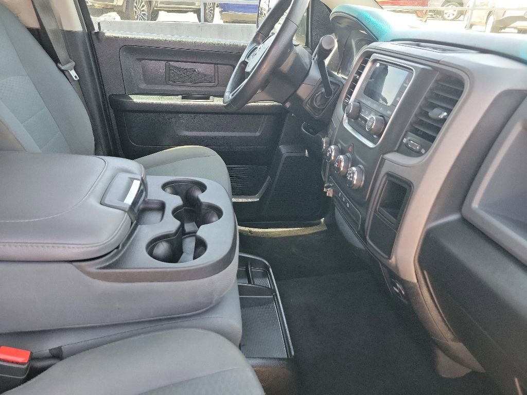 Used 2016 RAM 2500 Tradesman w/ Chrome Appearance Group AWD/4WD image 42