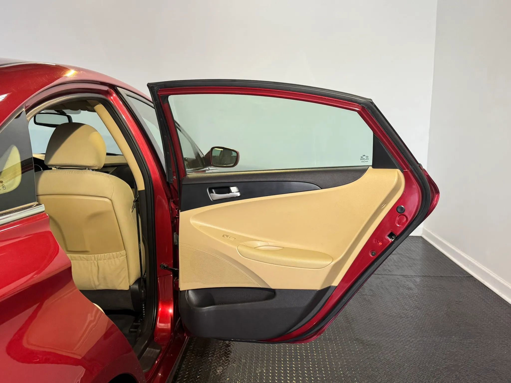 Used 2013 Hyundai Sonata GLS image 24