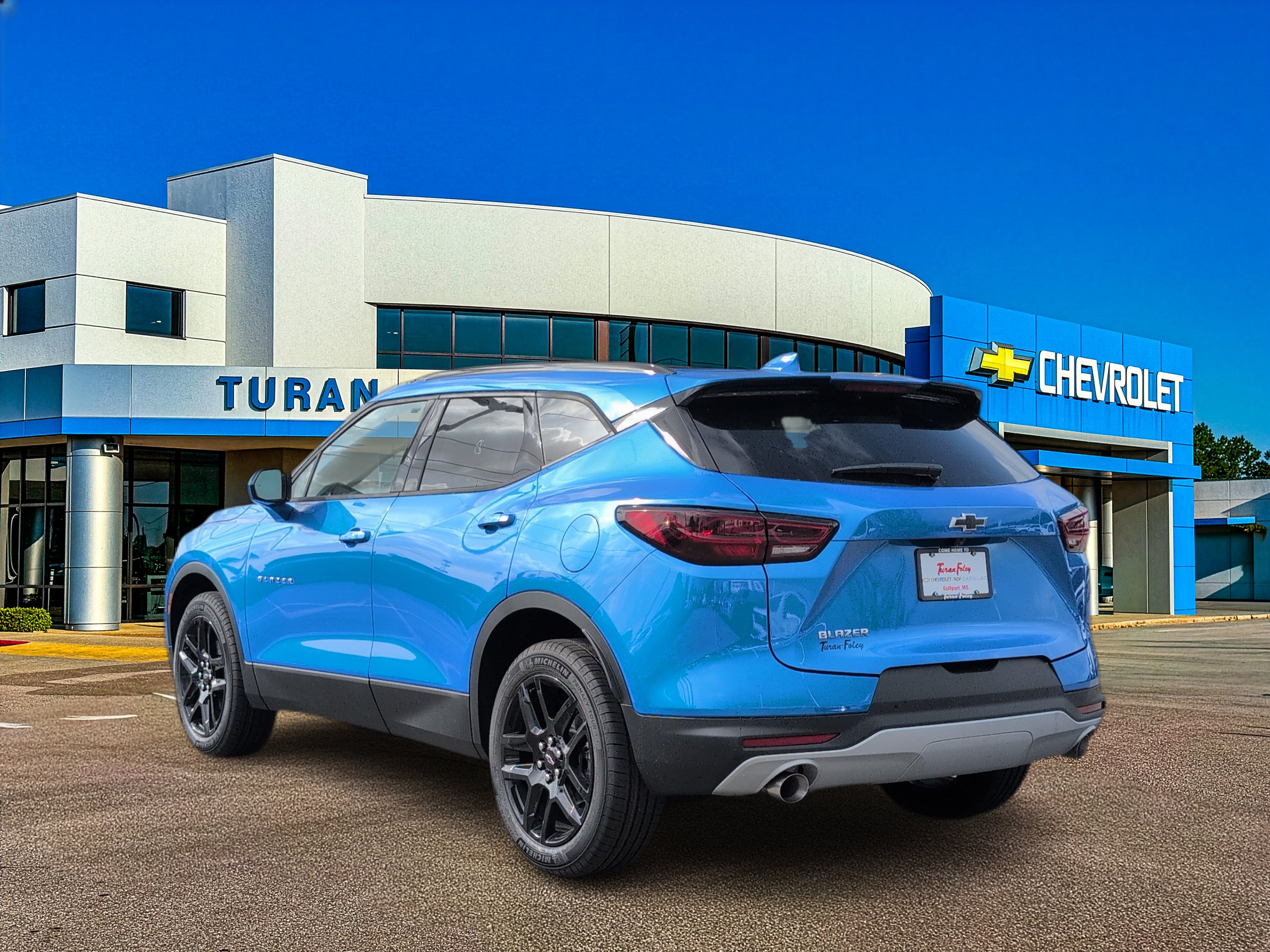 New 2026 Chevrolet Blazer LT w/ Convenience Package FWD image 3