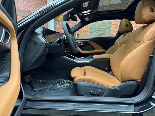 Used 2025 BMW 230i xDrive Coupe w/ Premium Package image 21