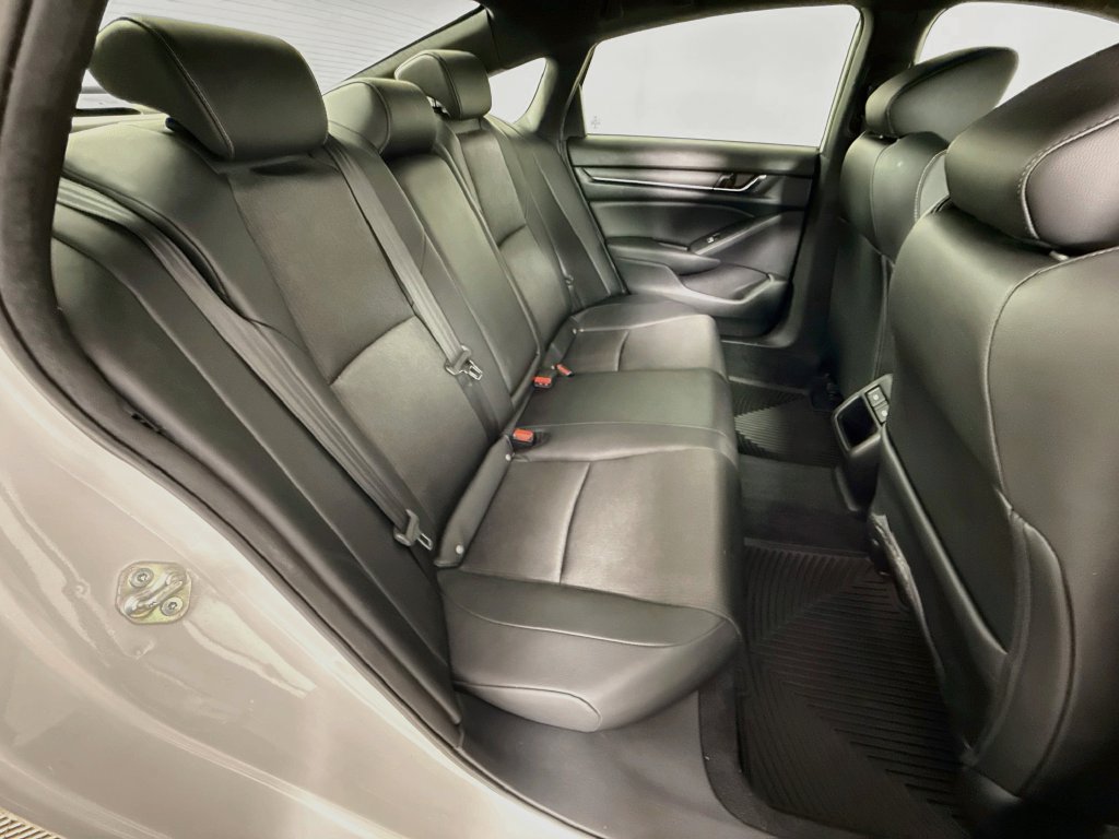 Used 2021 Honda Accord Sport image 24