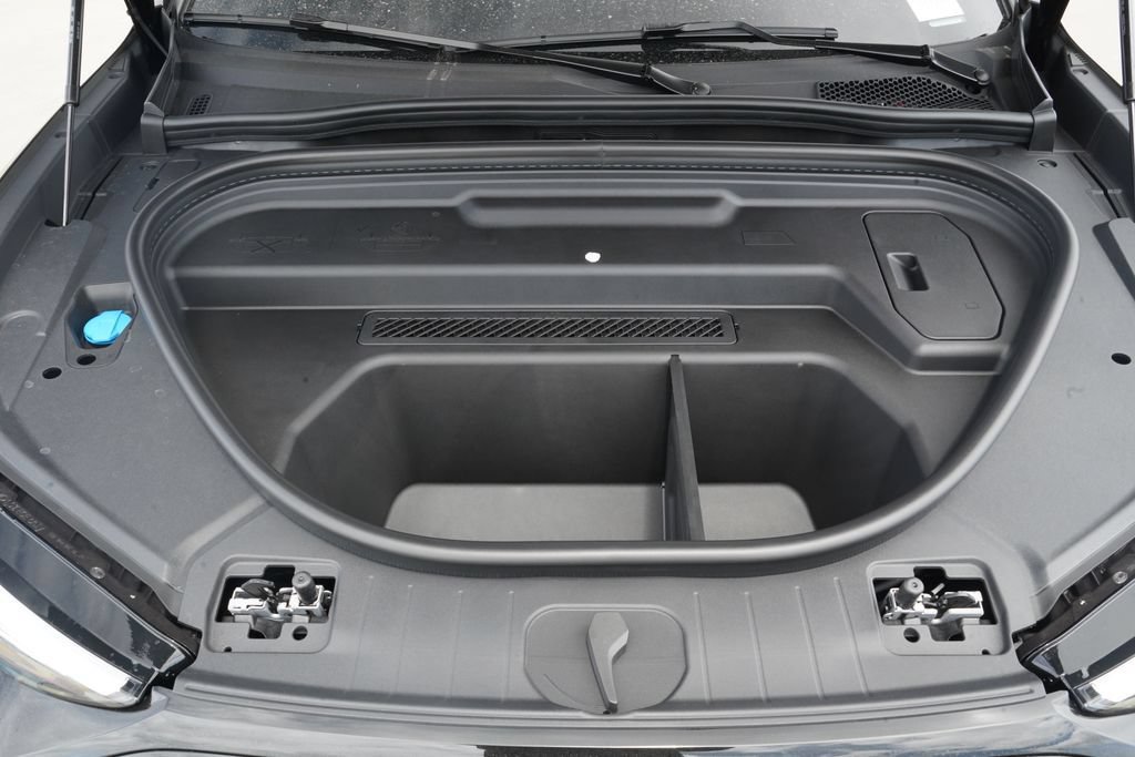 New 2027 Audi SQ6 e-tron Premium Plus AWD/4WD image 13