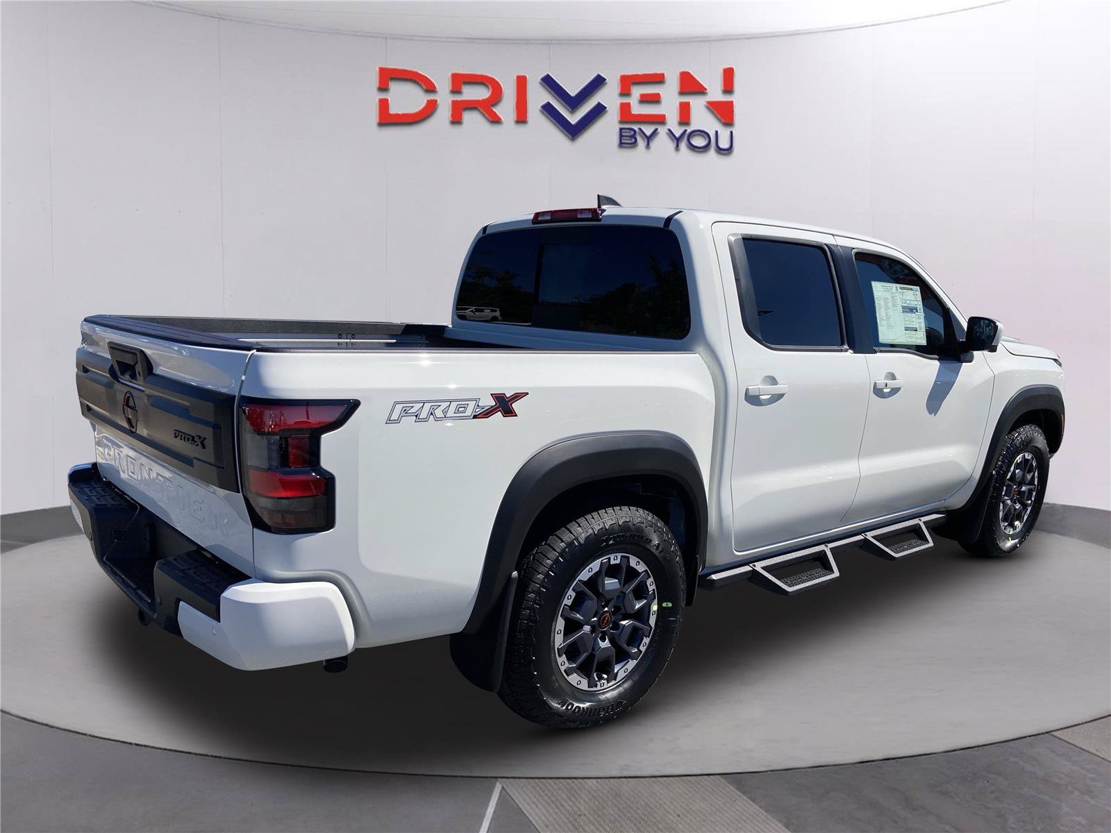 New 2026 Nissan Frontier Pro-X w/ Pro-X Convenience Package RWD image 5