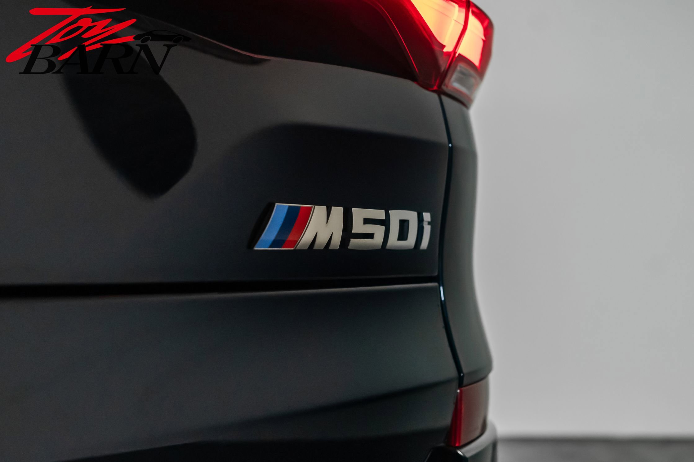 Used 2023 BMW X5 M50i w/ Executive Package image 14