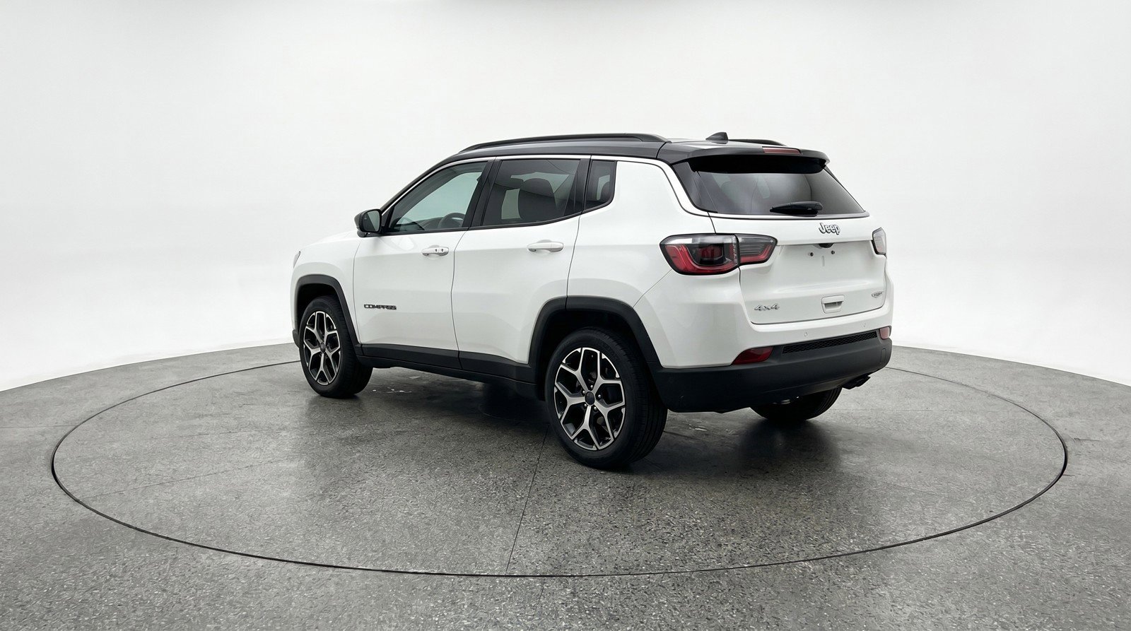 Used 2025 Jeep Compass Limited AWD/4WD image 6