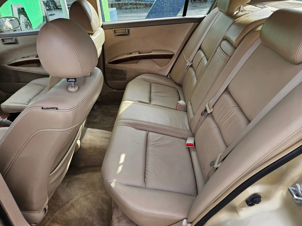 Used 2004 Nissan Maxima 3.5 SL w/ Driver Preferred Pkg image 13