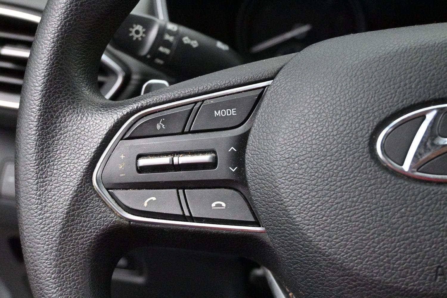 Used 2021 Hyundai Santa Fe SEL FWD image 17