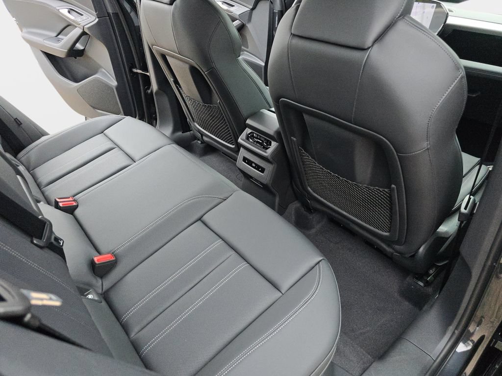 New 2027 Audi Q6 e-tron Premium Plus RWD image 11