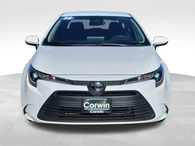 Used 2025 Toyota Corolla LE image 7