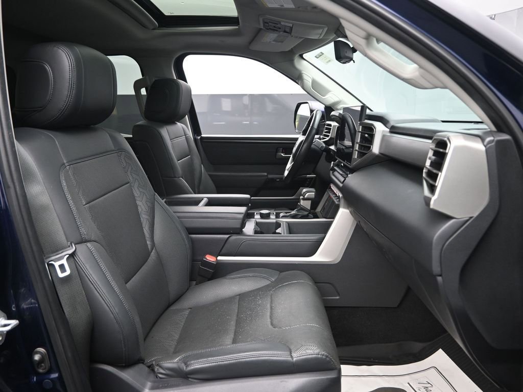 Used 2022 Toyota Tundra Limited image 32