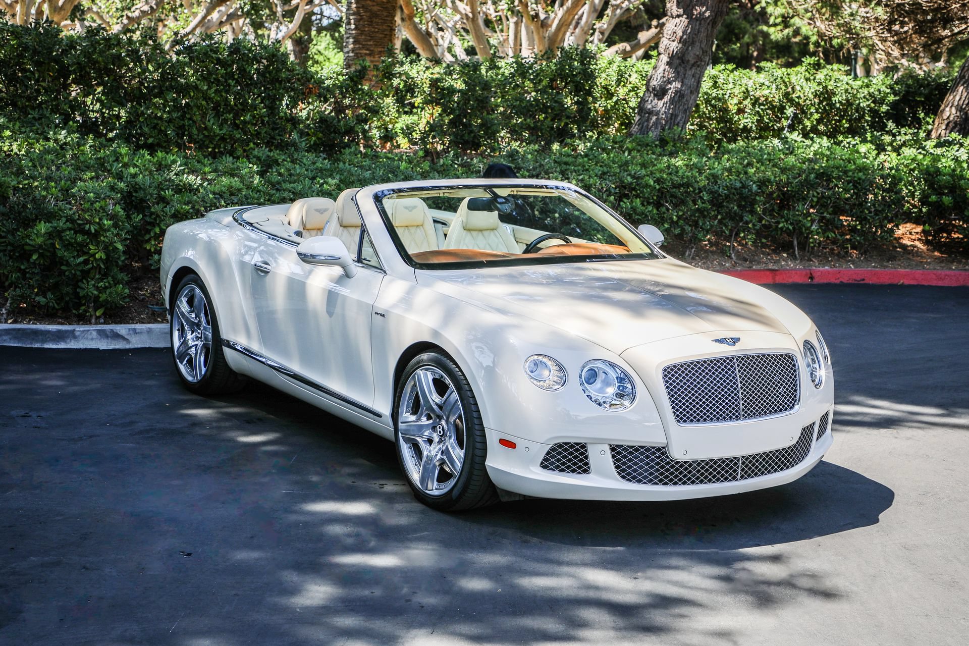 Used 2015 Bentley Continental GT AWD/4WD image 29