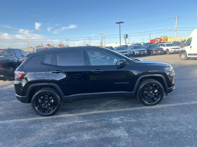 New 2026 Jeep Compass Latitude AWD/4WD image 6