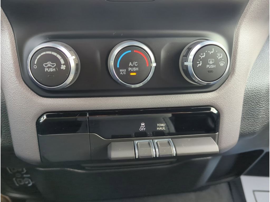 Used 2023 RAM 1500 Big Horn image 25