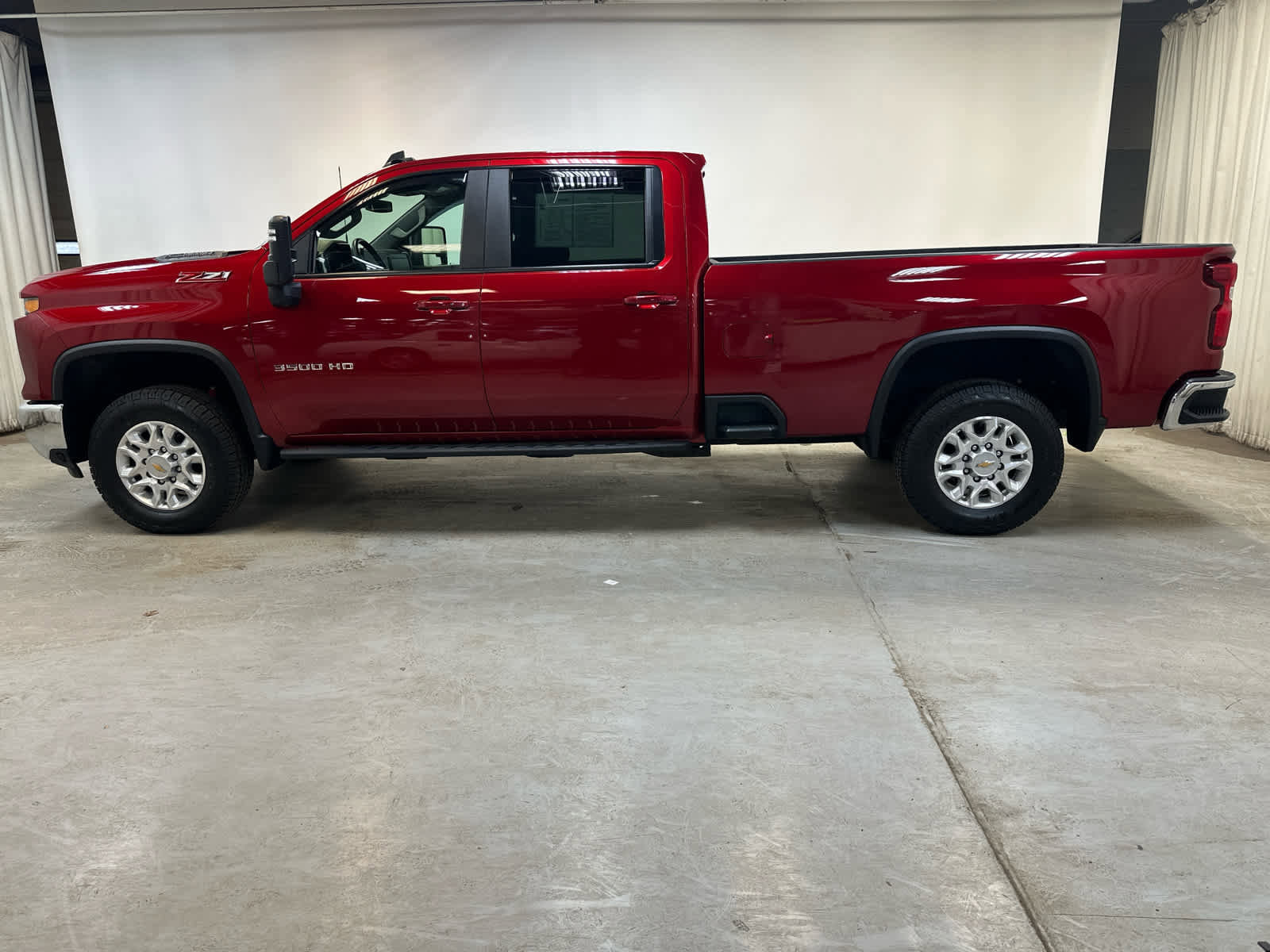 Certified 2024 Chevrolet Silverado 3500 LT w/ All Star Edition AWD/4WD image 3