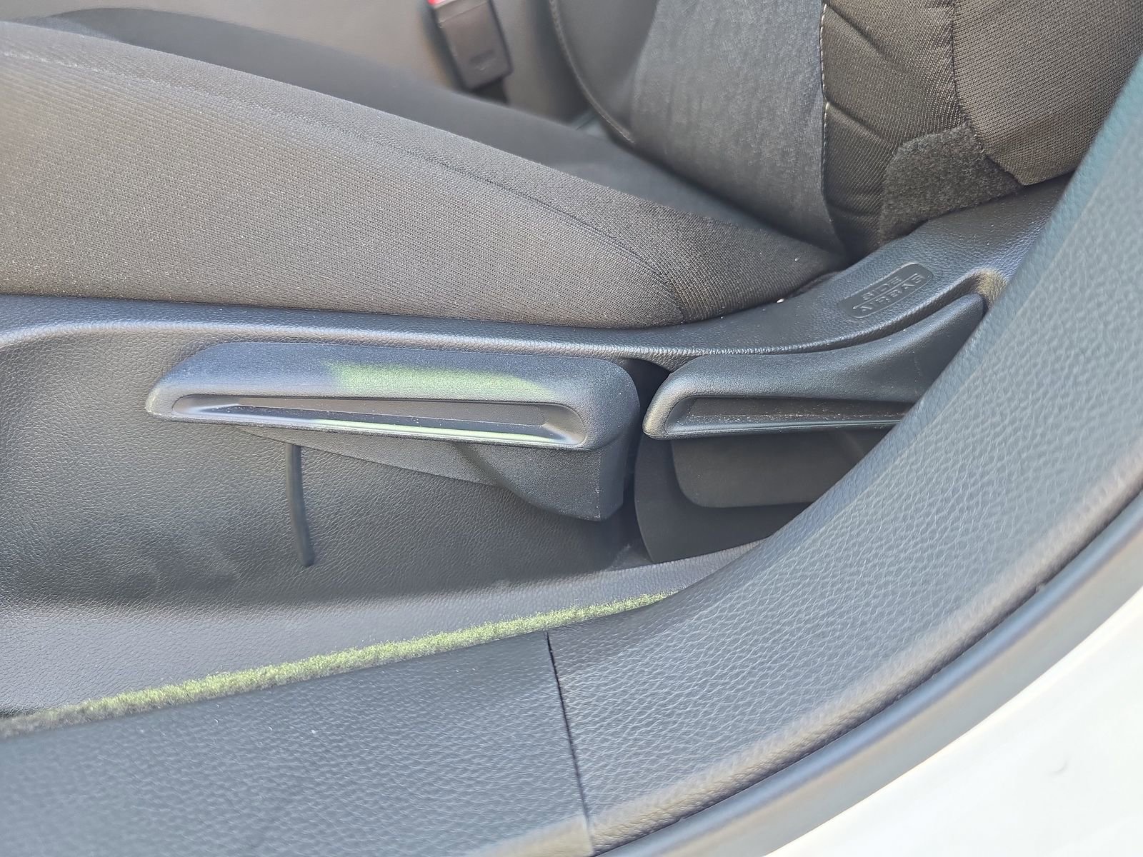 Certified 2025 Honda Accord LX image 16