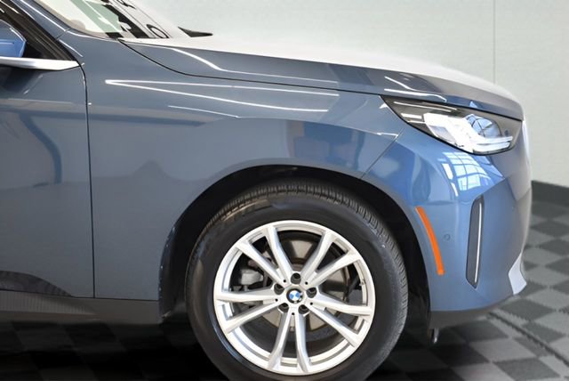 Used 2025 BMW X3 xDrive30i image 13