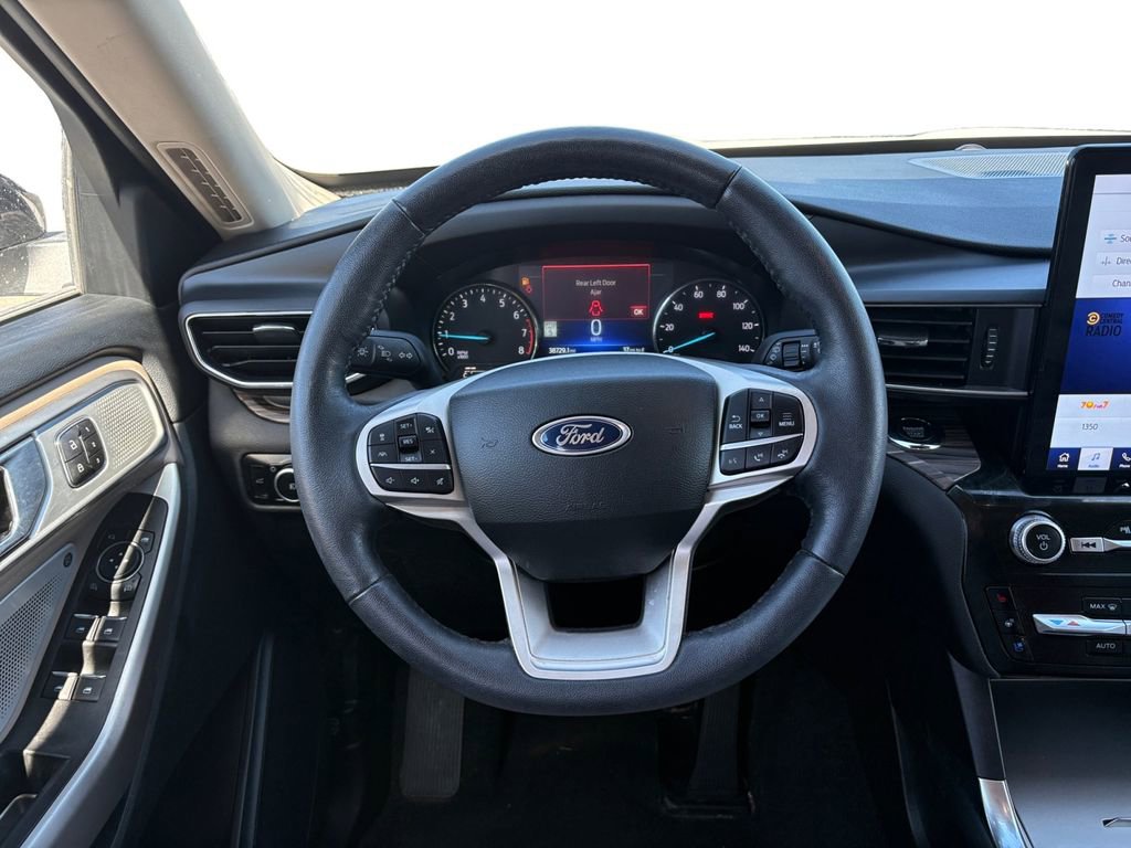 Used 2023 Ford Explorer Limited w/ Limited Technology Package AWD/4WD image 14