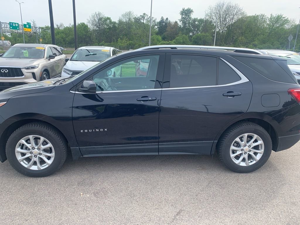 Used 2020 Chevrolet Equinox LT AWD/4WD image 2